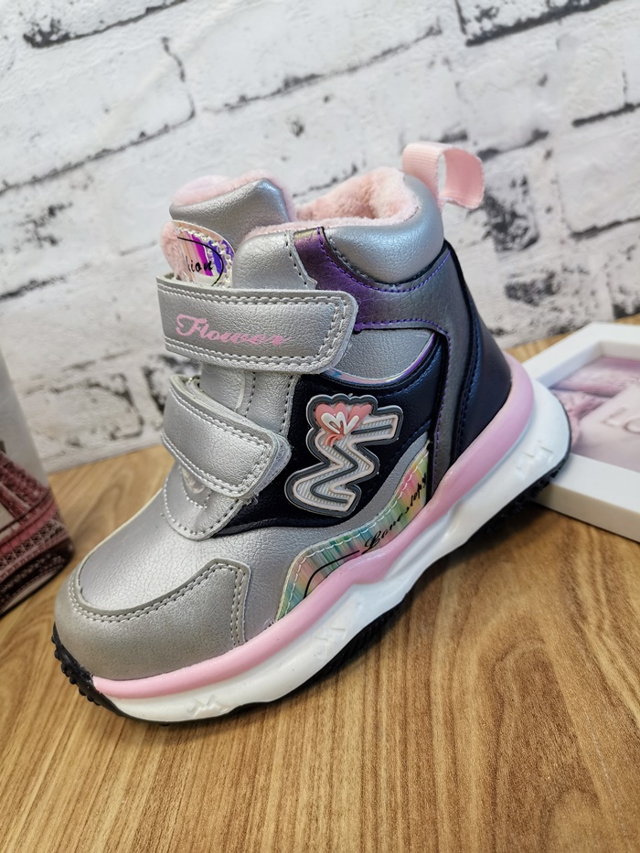 Детски боти