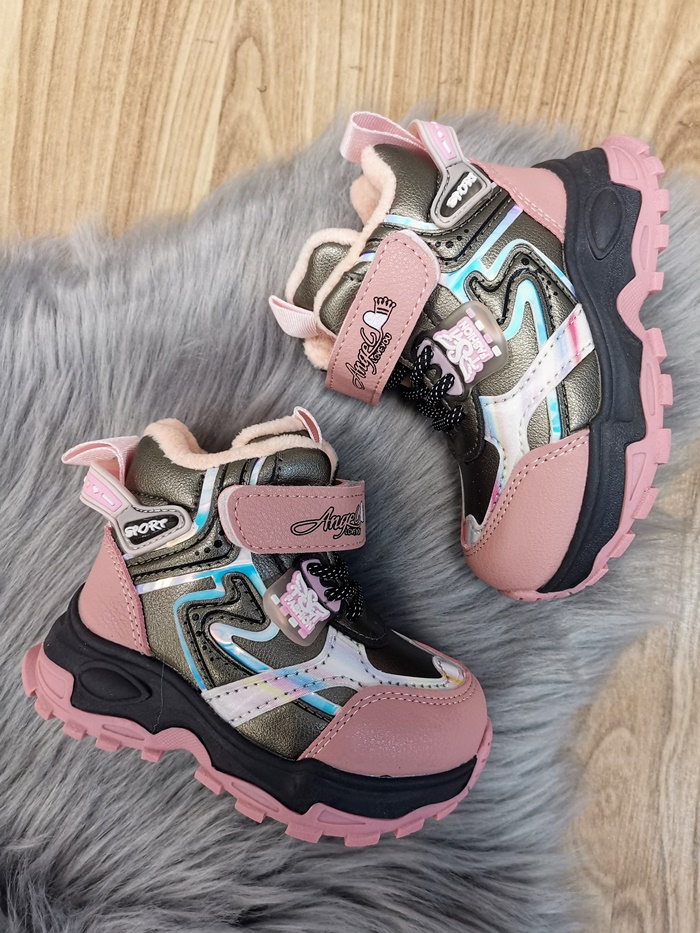 Детски боти