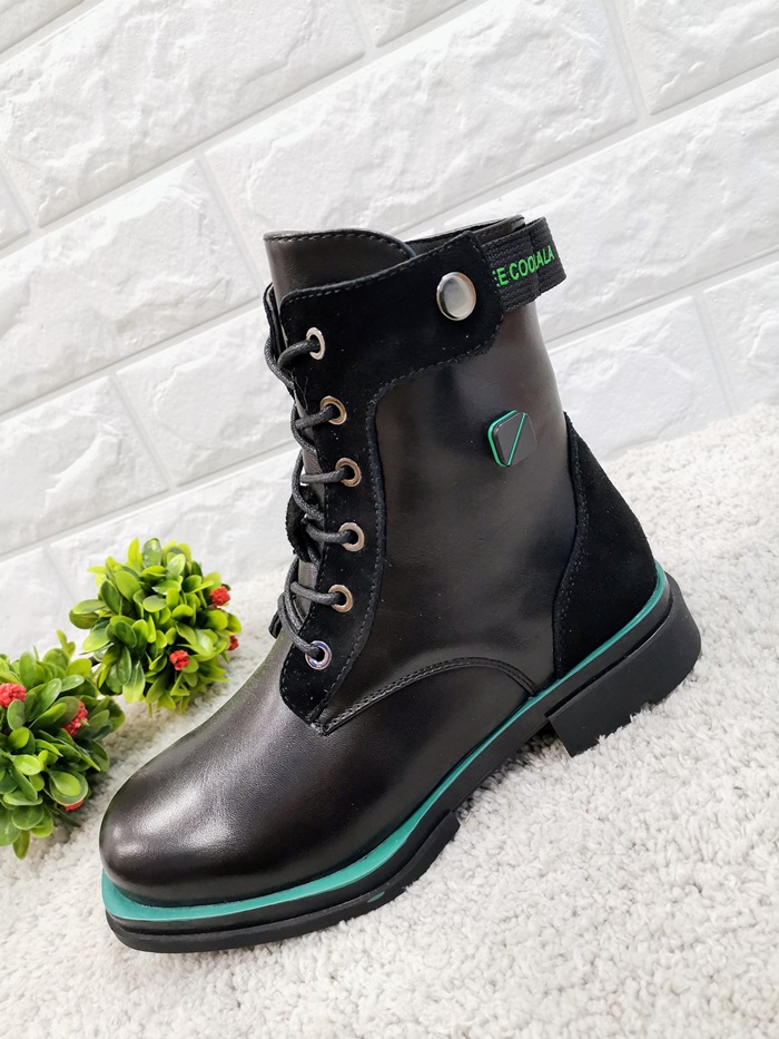 Детски боти