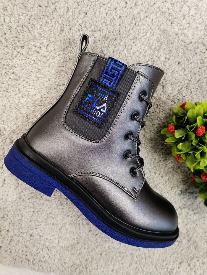 Детски боти