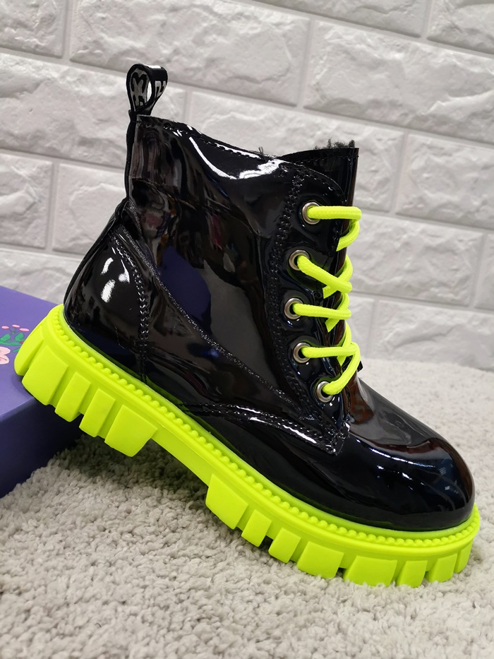 Детски боти